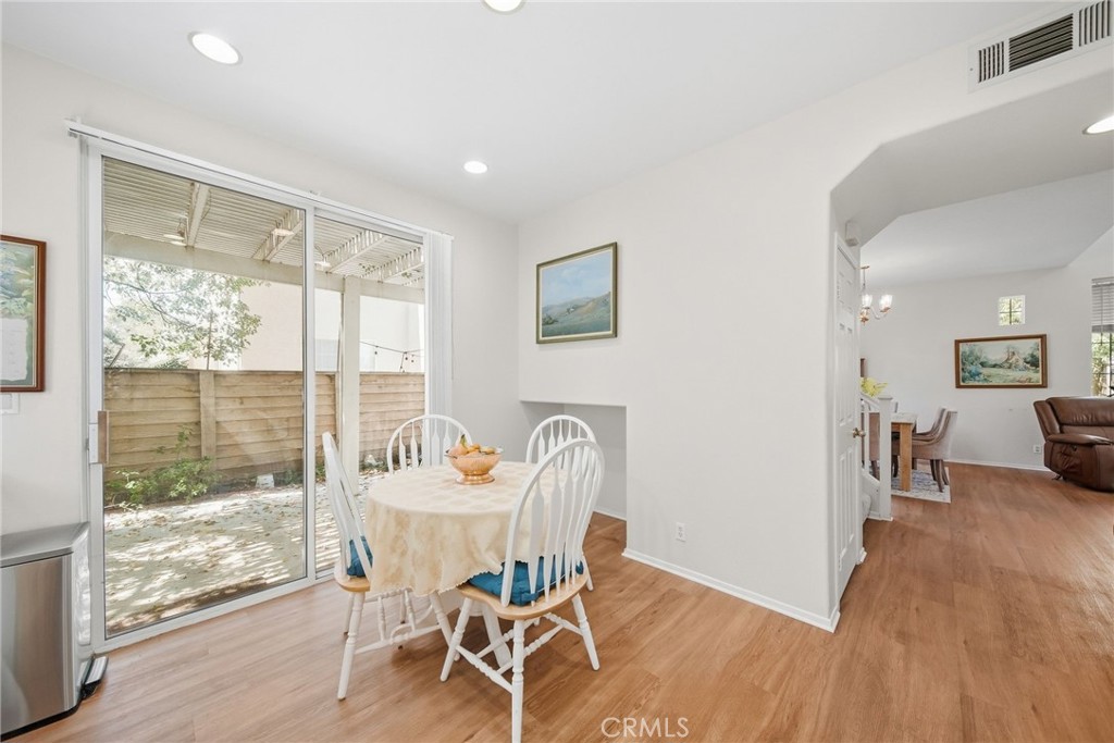 27123 Saddlepeak Trail Property Photo 10