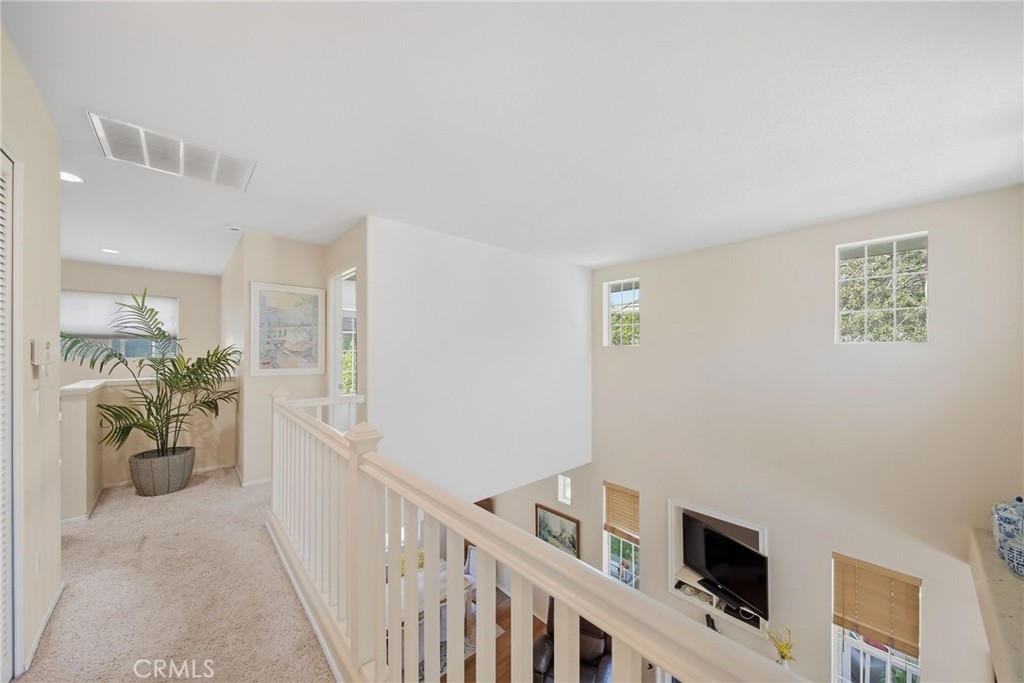 27123 Saddlepeak Trail Property Photo 13