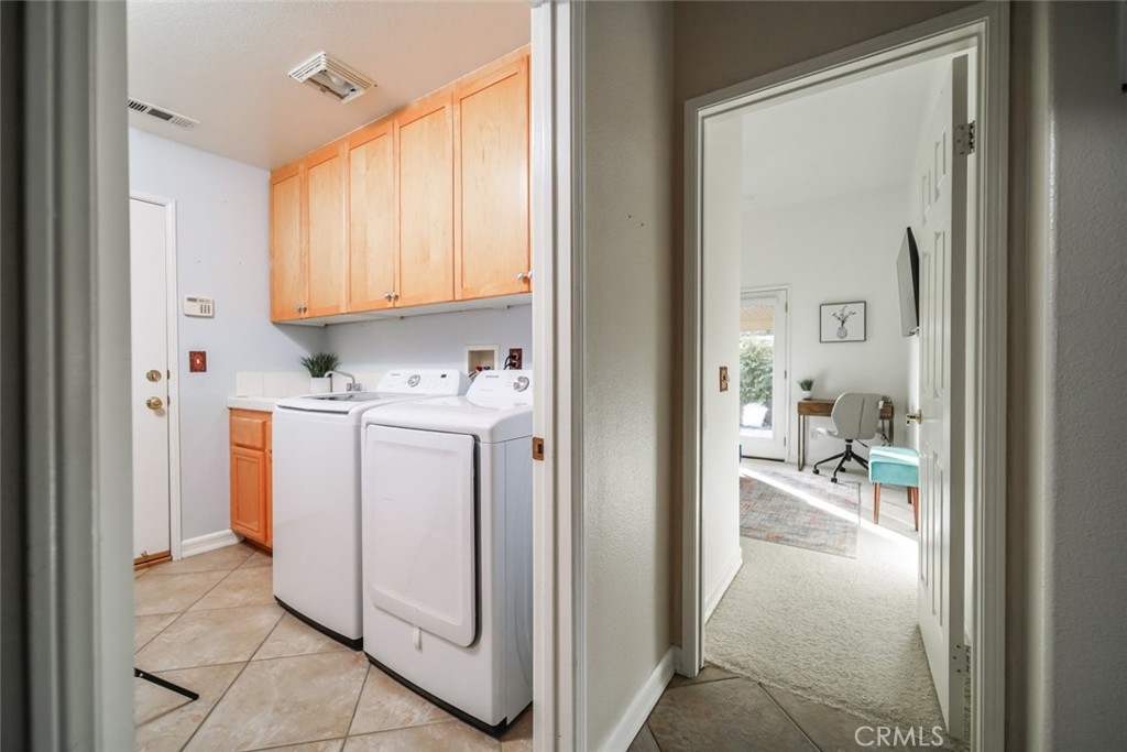 78910 Zenith Way Property Photo 34