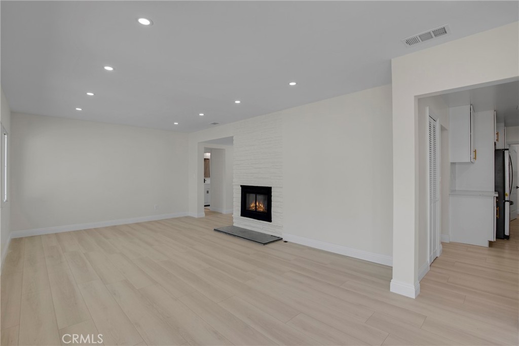 19649 Friar Street Property Photo 28