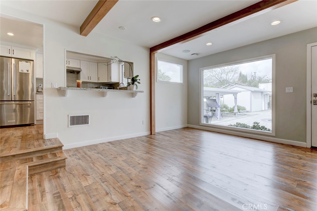 6911 Valmont Street Property Photo 21