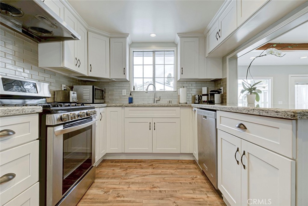 6911 Valmont Street Property Photo 22