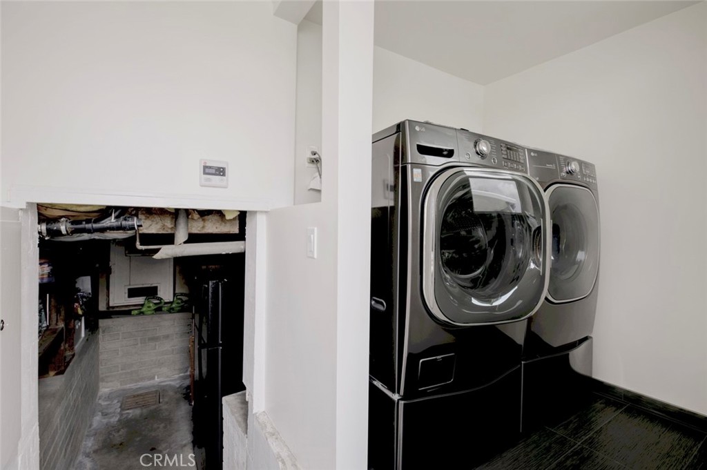 6911 Valmont Street Property Photo 32