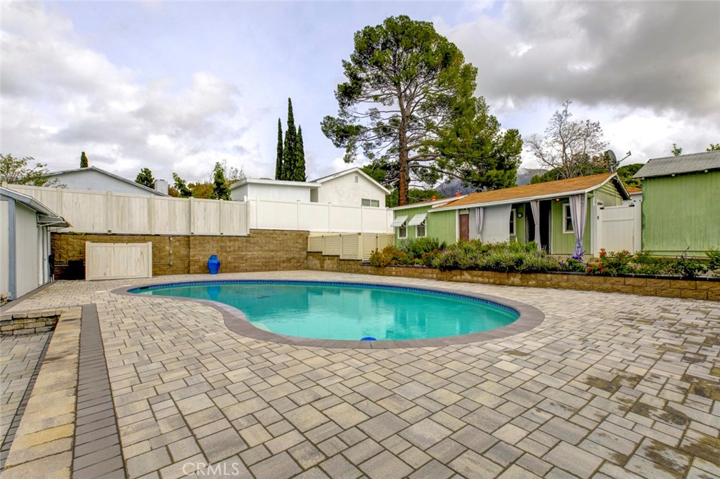 6911 Valmont Street Property Photo 34