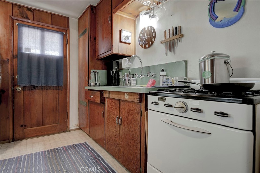 6911 Valmont Street Property Photo 46
