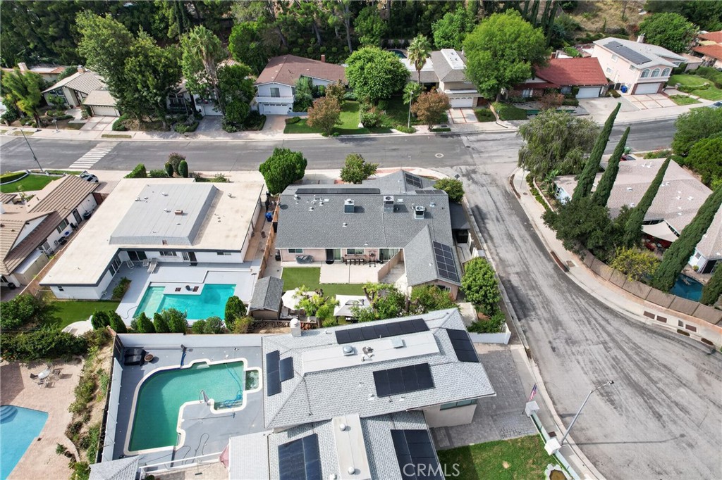 12418 Bradford Property Photo 6