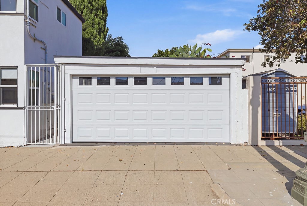 1211 Cole Avenue Property Photo 3