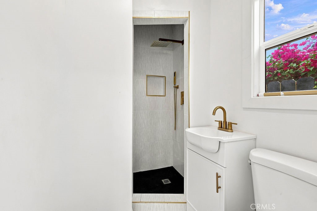 1211 Cole Avenue Property Photo 13