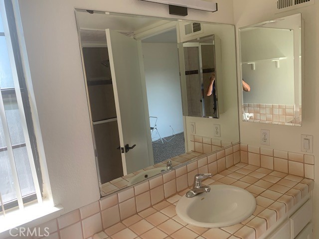 11300 Foothill 2 Property Photo 16