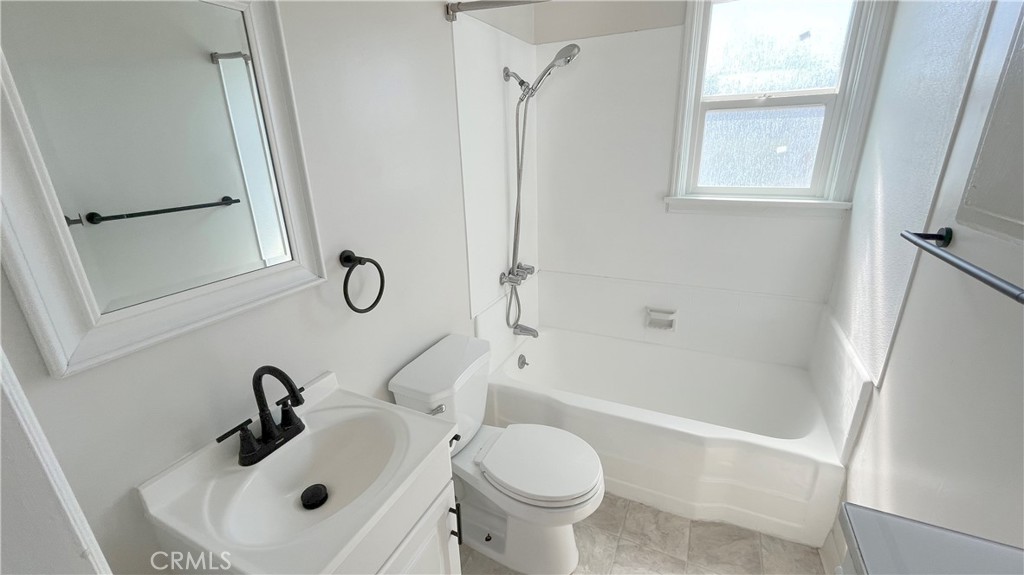 4123 Ocean View Blvd 4123 Property Photo 8