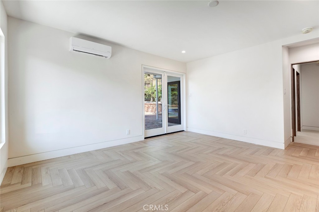 401 Brockmont Drive Property Photo 19