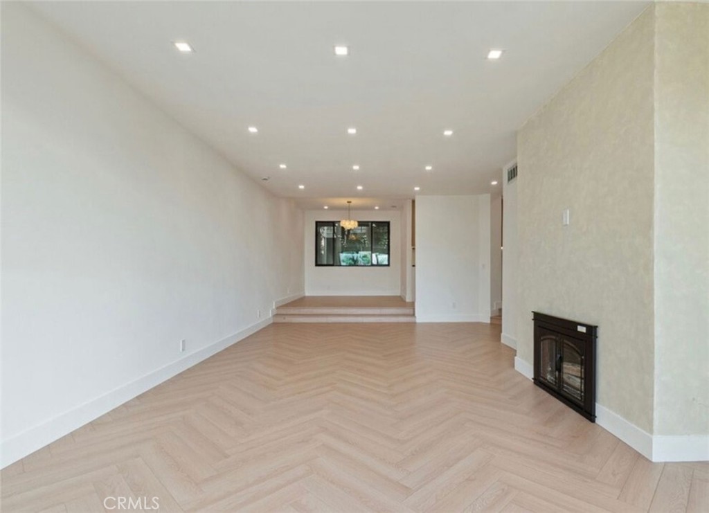 8455 Fountain Avenue 308 Property Photo 13
