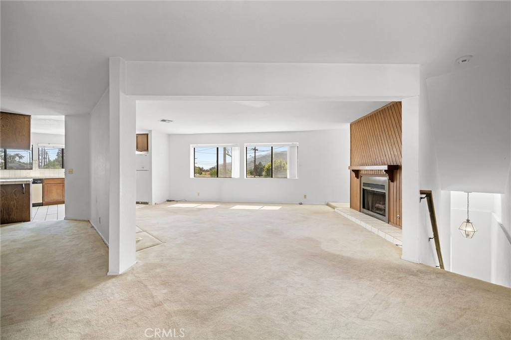 3206 Montrose Avenue 4 Property Photo 16