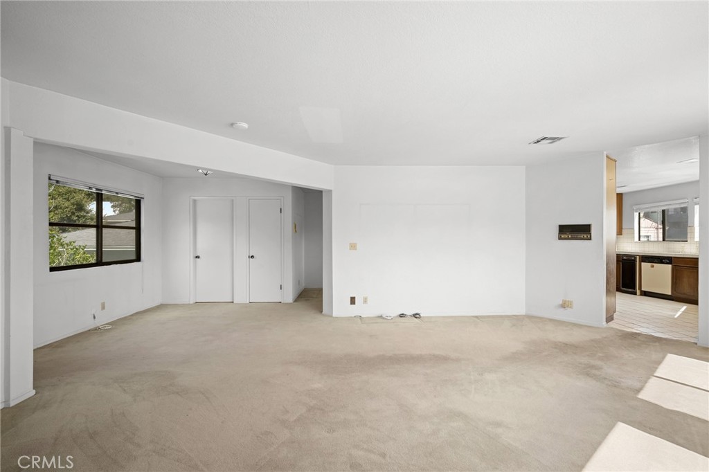 3206 Montrose Avenue 4 Property Photo 19