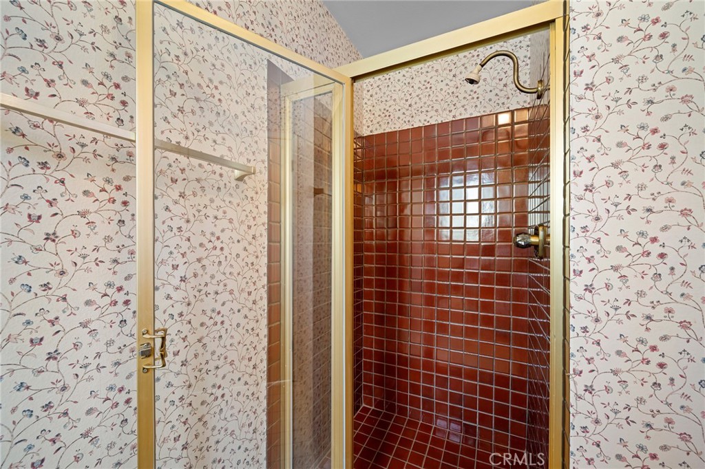 3206 Montrose Avenue 4 Property Photo 46