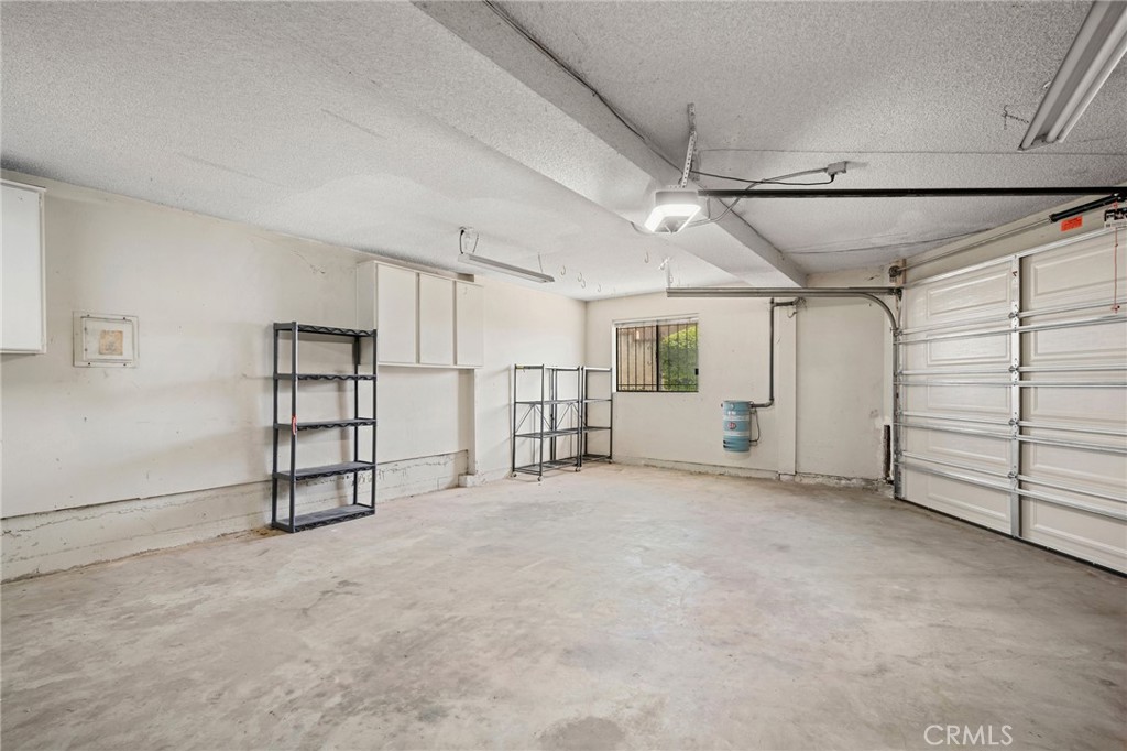 3206 Montrose Avenue 4 Property Photo 47