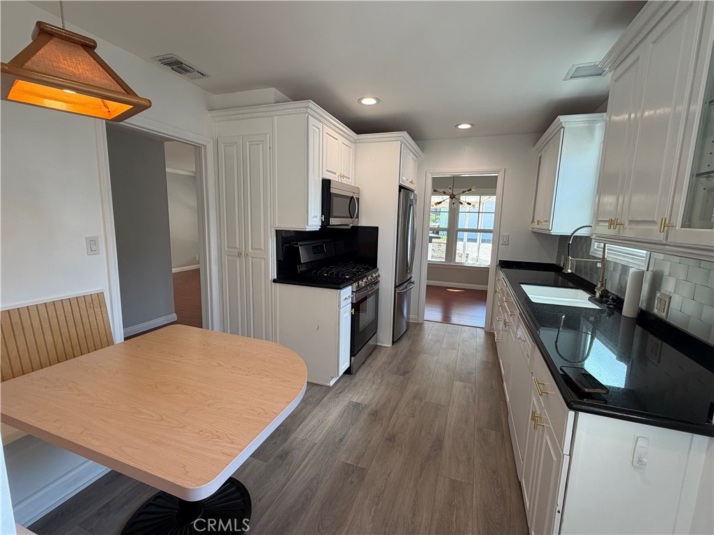 2812 N Myers Property Photo 2