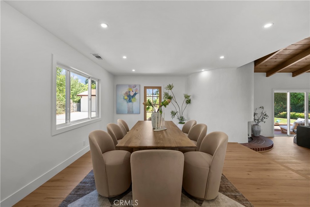 17439 Donmetz Property Photo 15