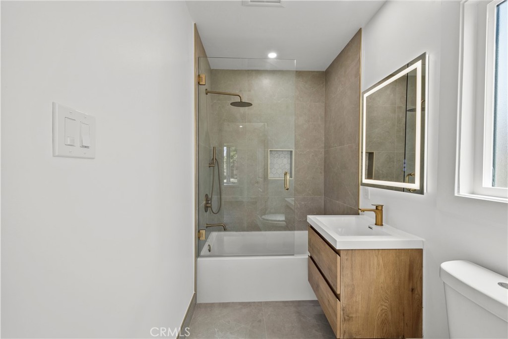 17439 Donmetz Property Photo 30