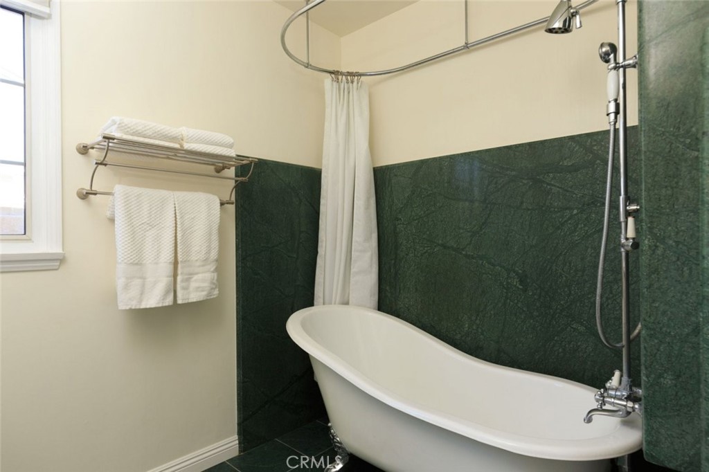 1735 N Lima St Property Photo 14