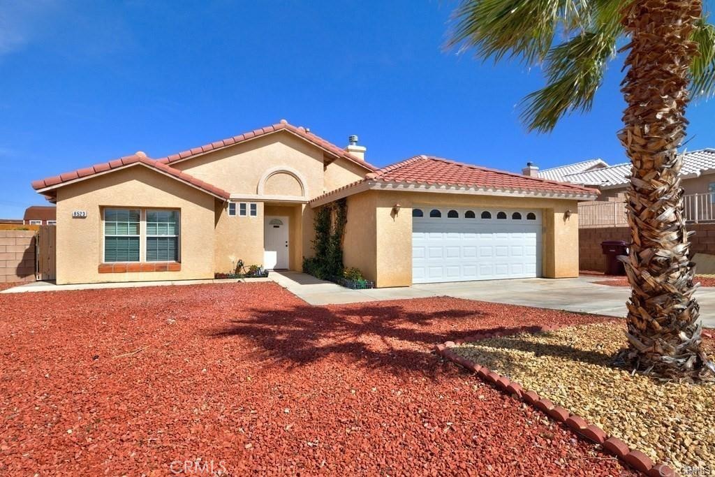 8523 Barberry Avenue Property Photo 9