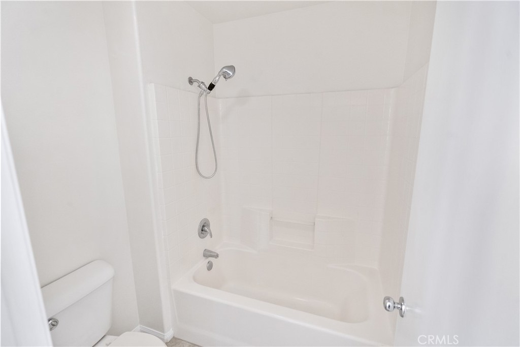 1486 Sundance Property Photo 19