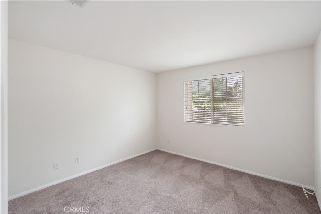 1486 Sundance Property Photo 27