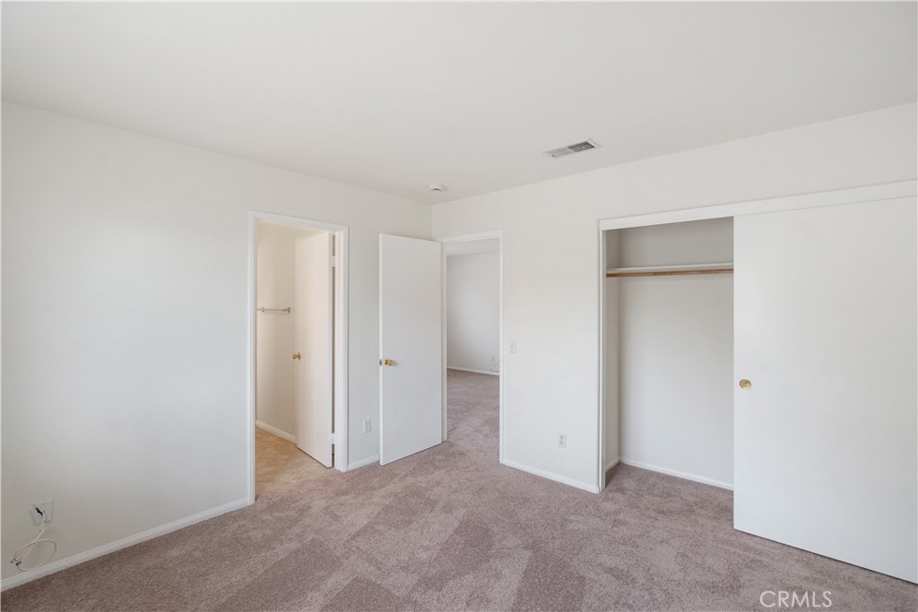 1486 Sundance Property Photo 28