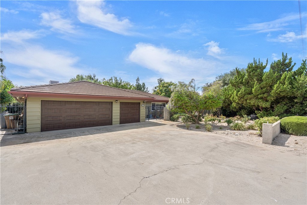 1002 Pomello Property Photo 2