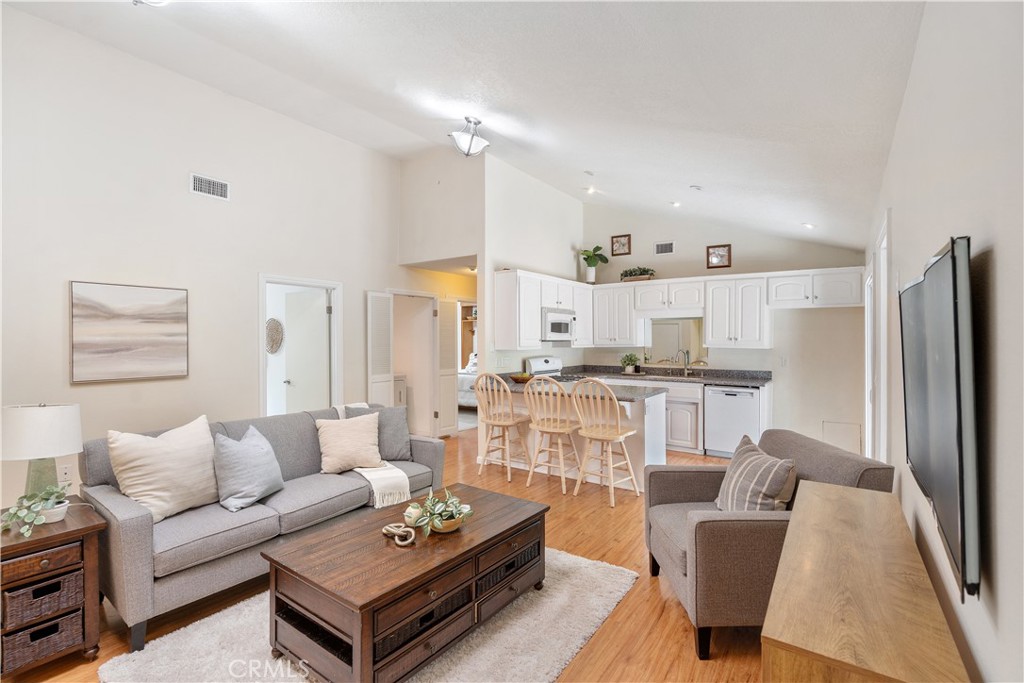 1002 Pomello Property Photo 10