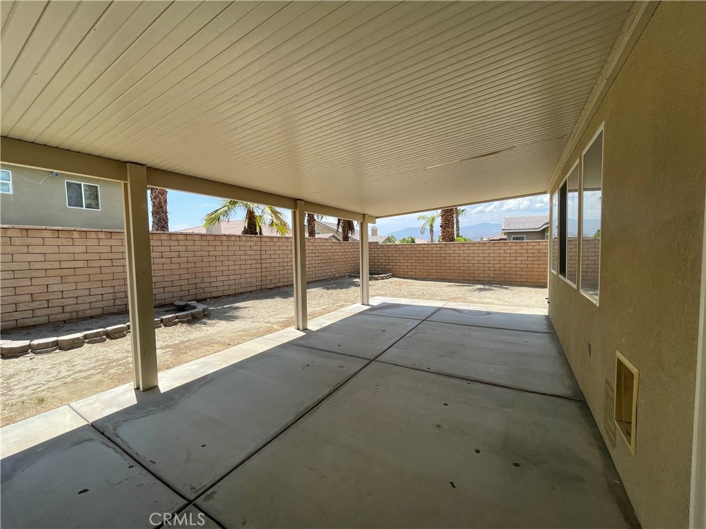 37222 Camden Dr Property Photo 12