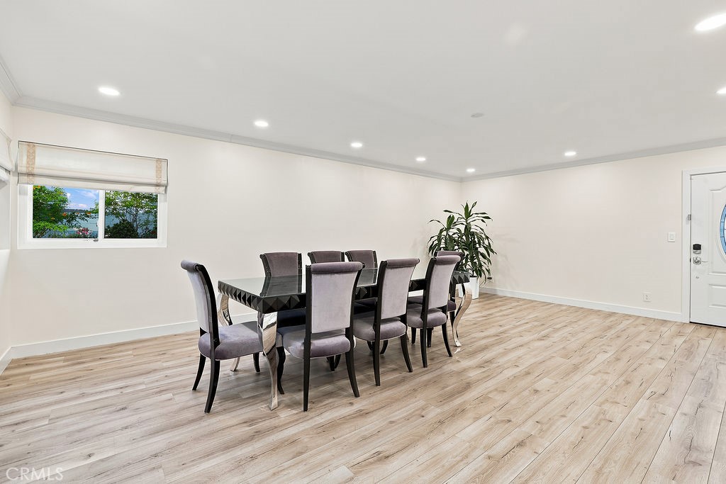 6951 Bellclaire Property Photo 9