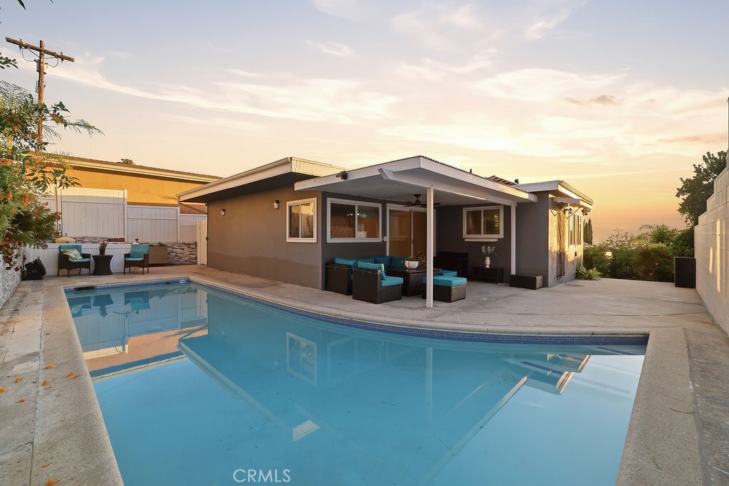 6951 Bellclaire Property Photo 14