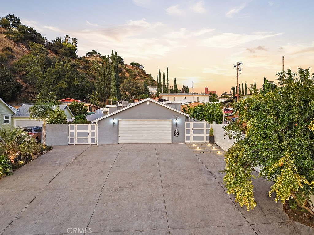 6951 Bellclaire Property Photo 20