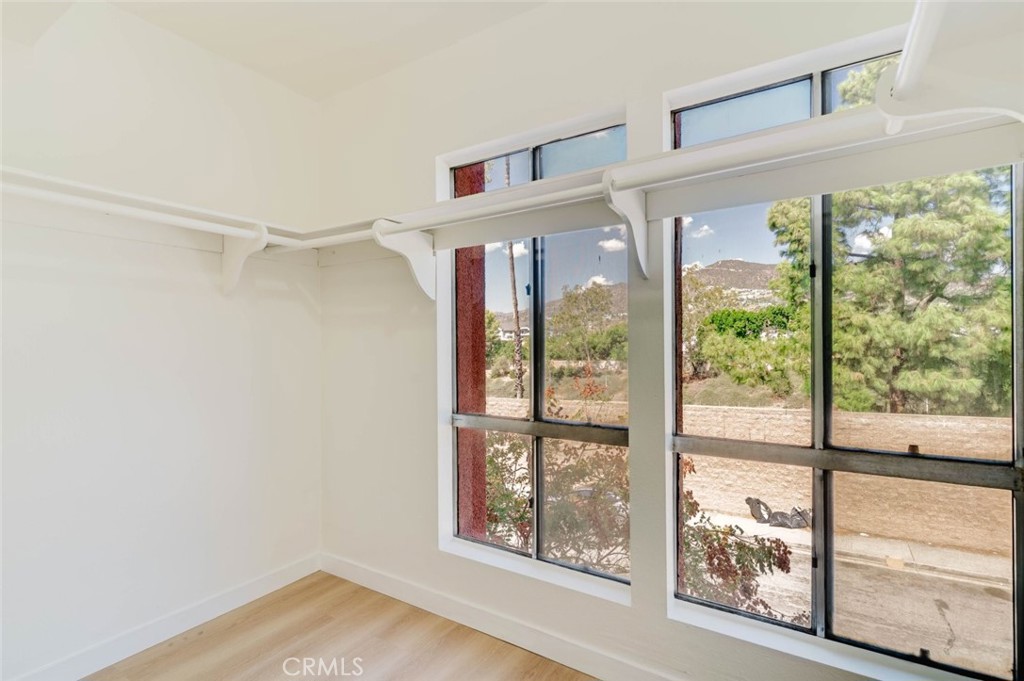 620 N Kenwood Street 208 Property Photo 15