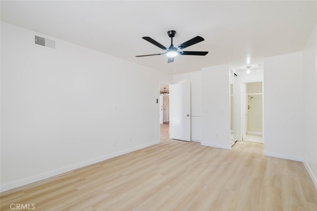 620 N Kenwood Street 208 Property Photo 18