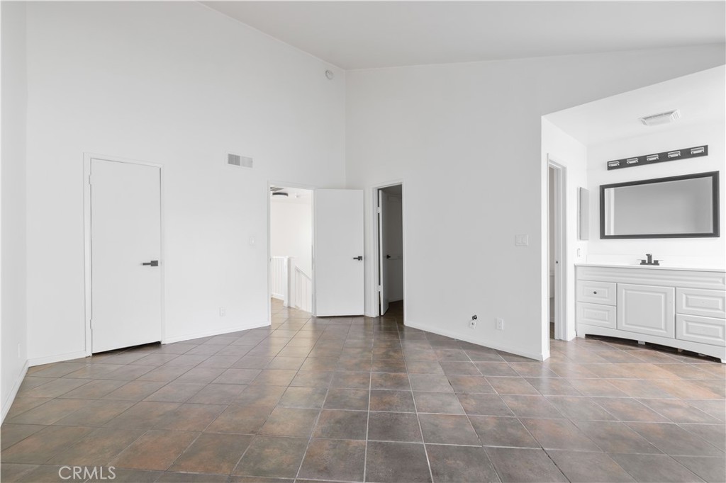 7550 Zombar 11 Property Photo 20