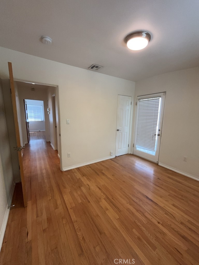 211 S Keystone Street Property Photo 7