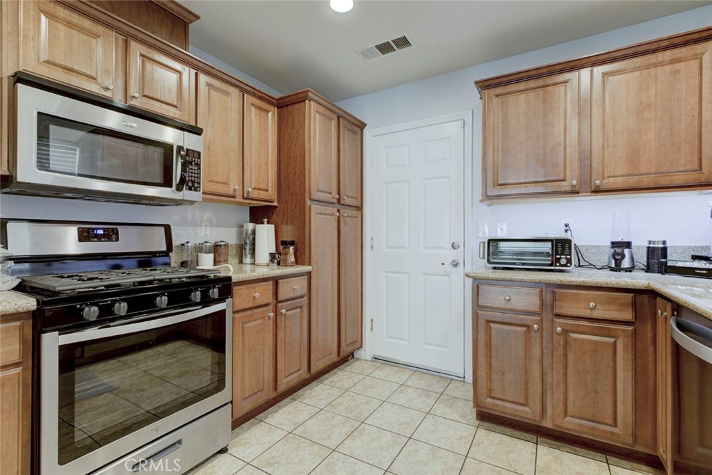 14035 Bryant Property Photo 15