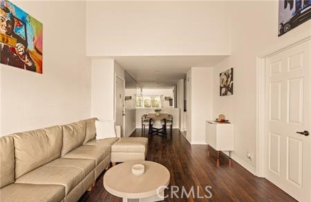 365 Burchett Street 303 Property Photo 4