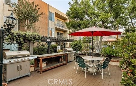 365 Burchett Street 303 Property Photo 15