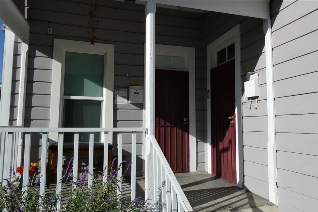 143 E Avenue 32 Property Photo 2