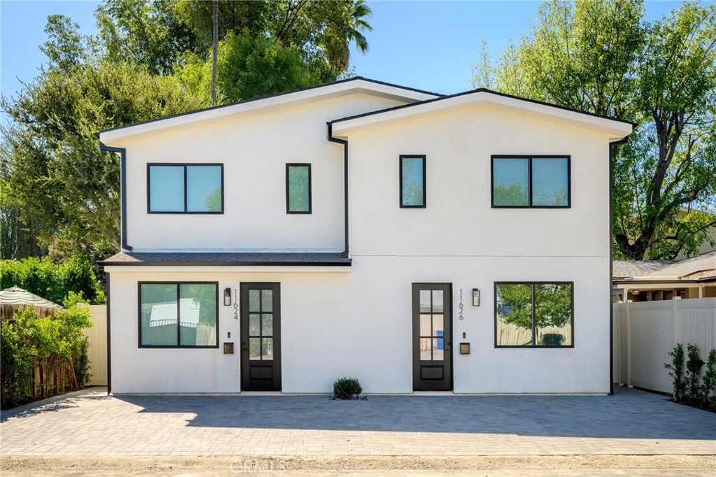 11626 Weddington Street Property Photo 1