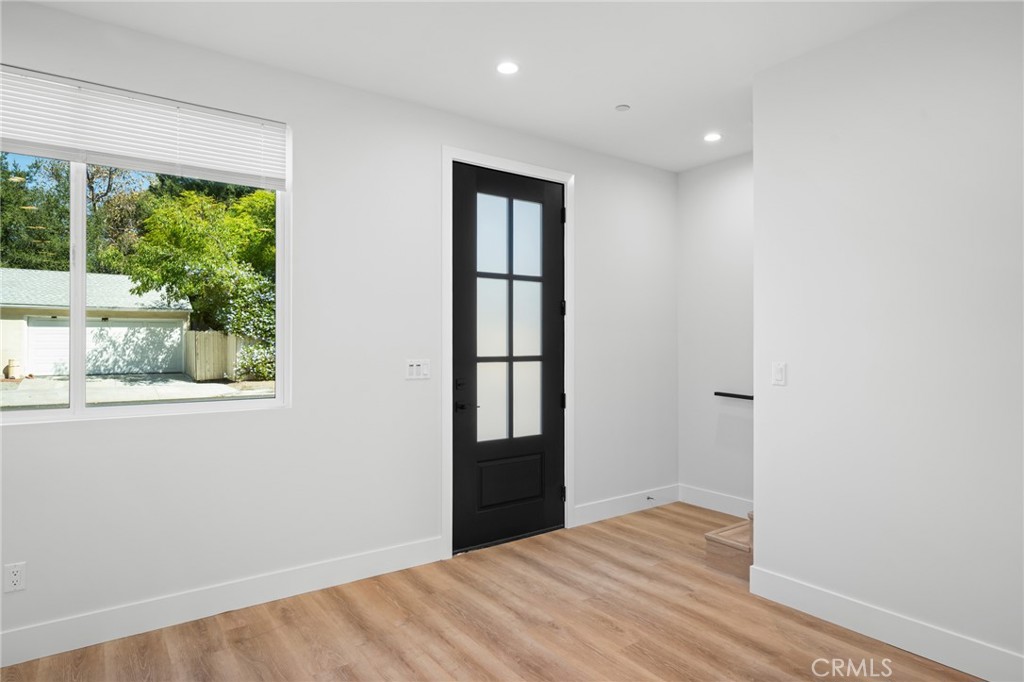 11626 Weddington Street Property Photo 3