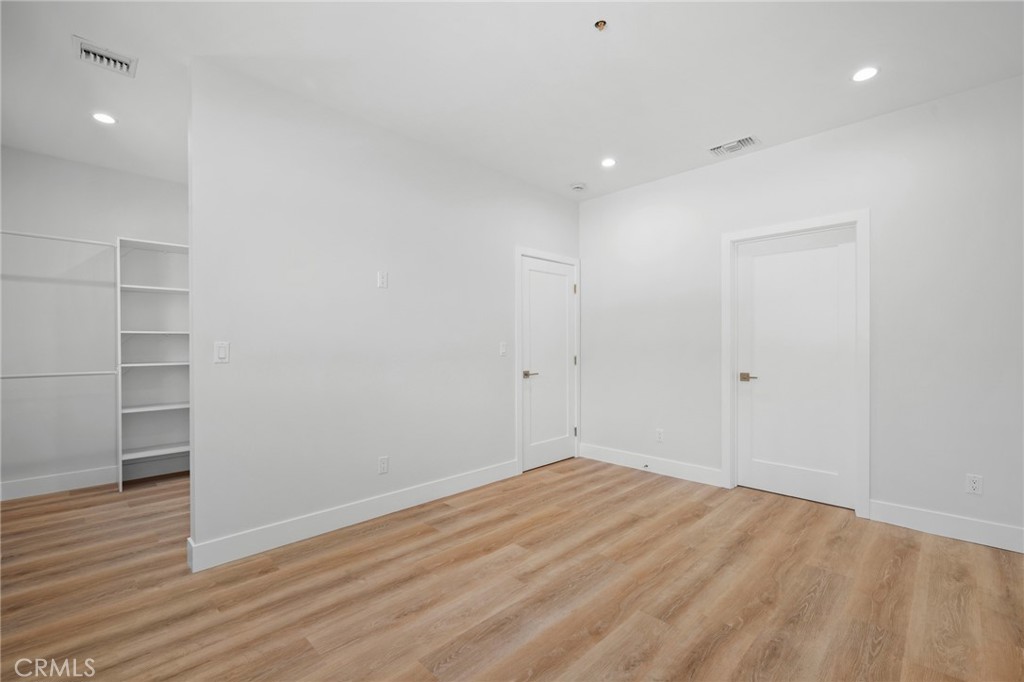 11626 Weddington Street Property Photo 13