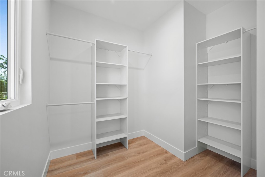11626 Weddington Street Property Photo 14