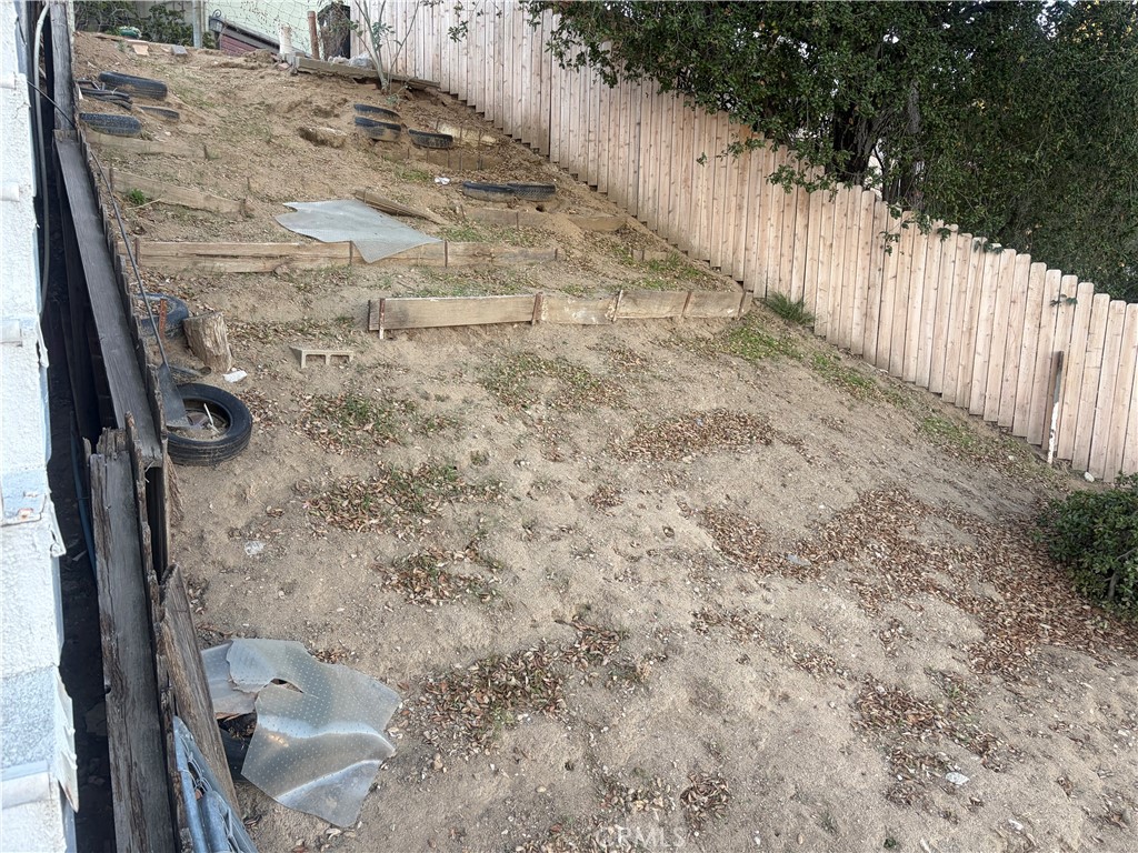 0 2564020010 Property Photo 1