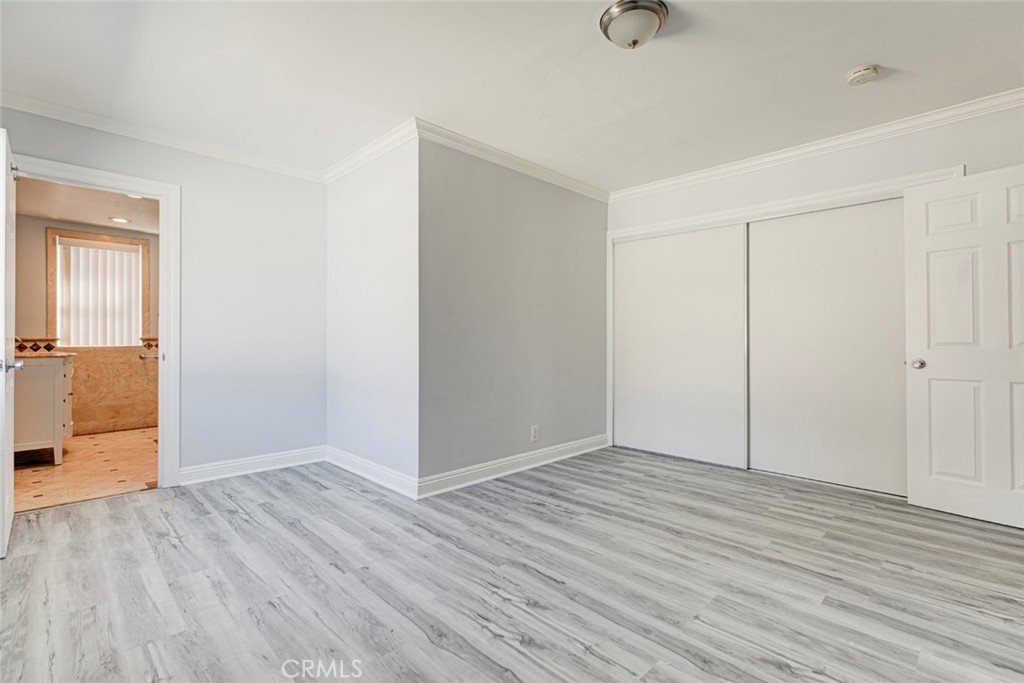 14537 Wyandotte Property Photo 17