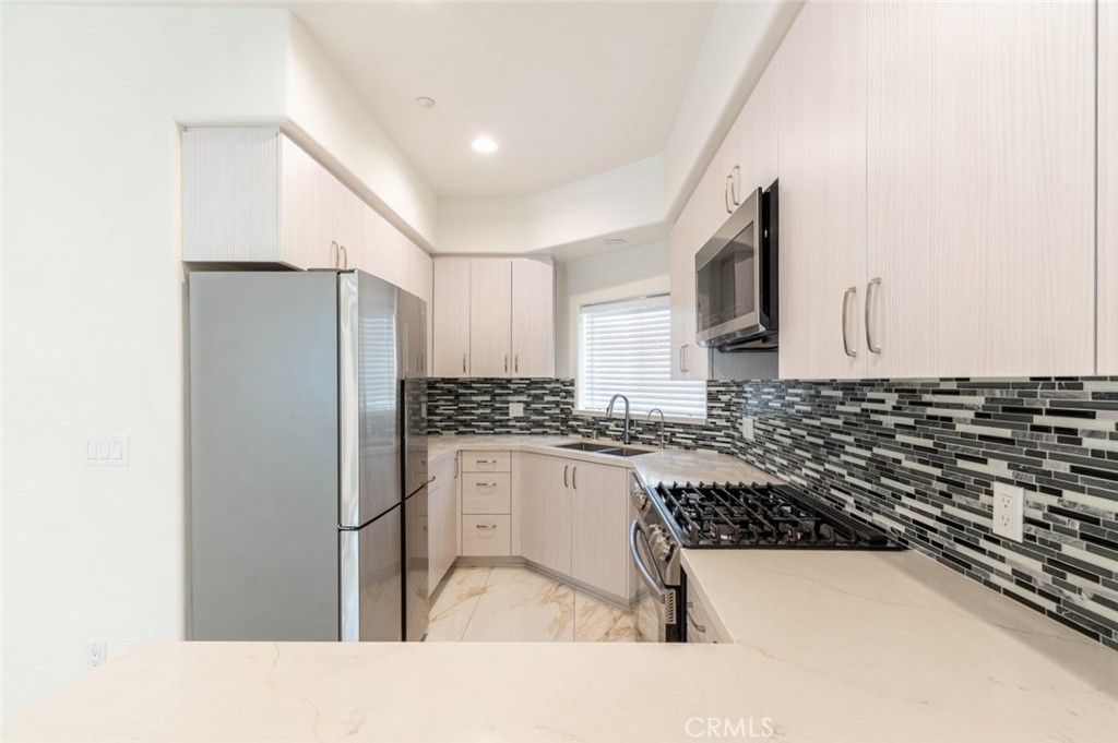 1201 Viola Avenue 103 Property Photo 12