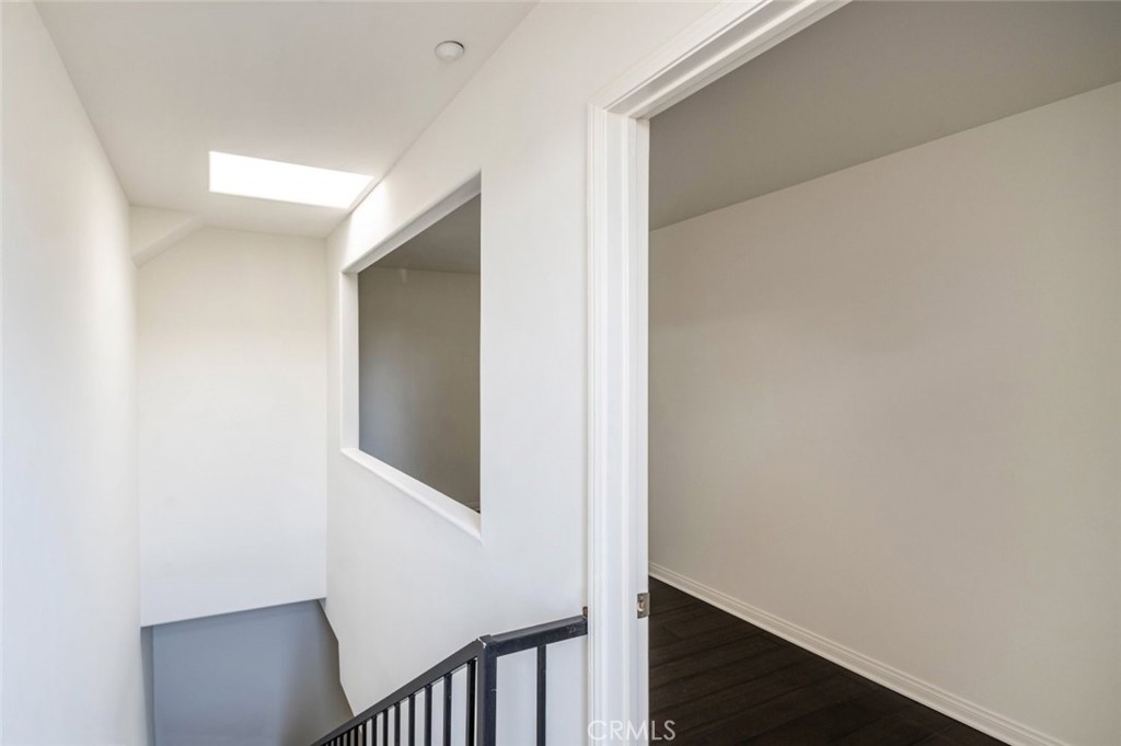 1201 Viola Avenue 103 Property Photo 17